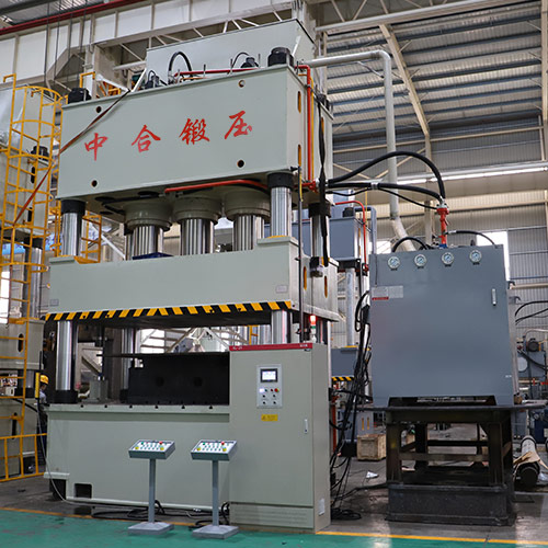 1500噸三梁四柱液壓機(jī)