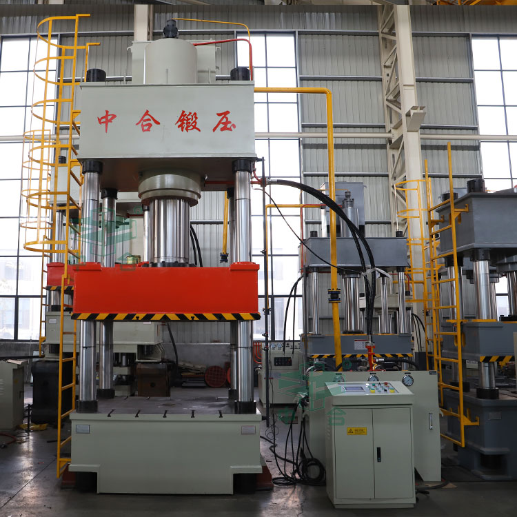 630噸四柱液壓機(jī).jpg