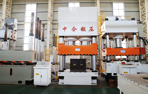 如何選擇木屑托盤成型液壓機？廠家建議